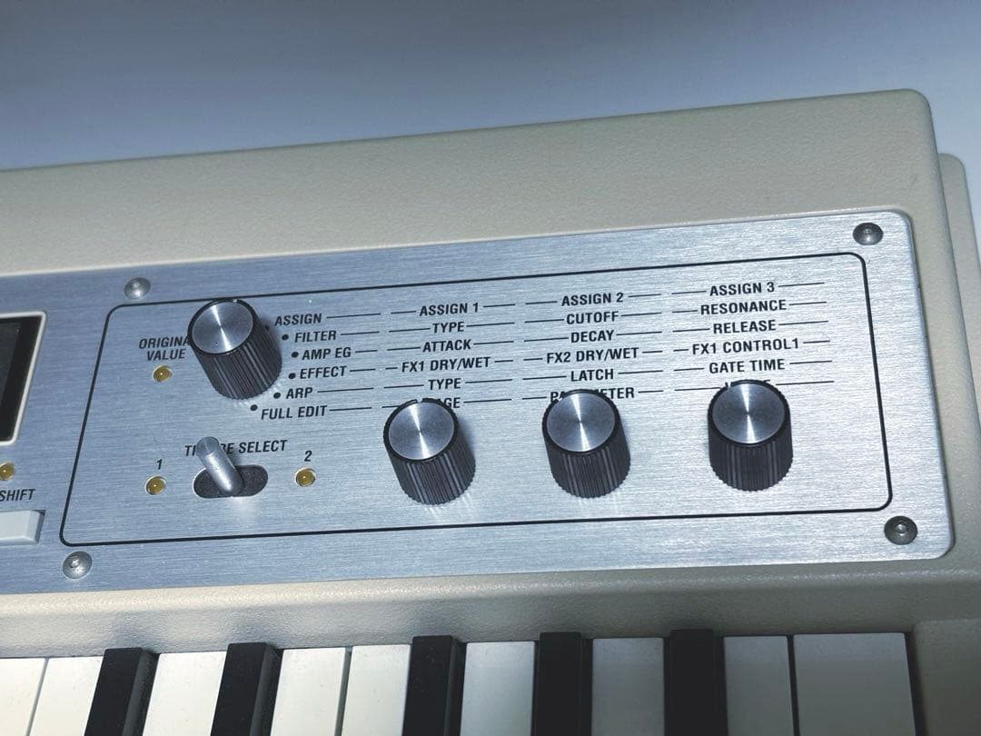 Korg Microkorg XL☆限定200台ベージュカラーモデル☆希少レア