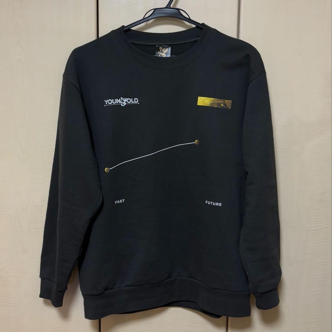 SixTONES YOUNG OLD トレーナー - メルカリ