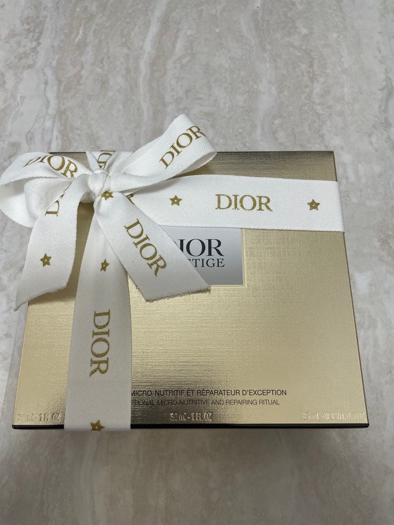 DIOR 美容液　PRESTIGE 3点セット Dior Prestige Micro-Nutritive and Repairing Skincare Gift Set| DIOR US