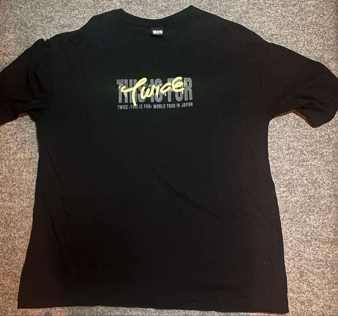 twice ライブTシャツ Mサイズ THIS IS FOR ジョンヨン - メルカリ