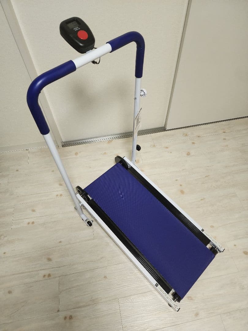 中古品】はぴねすくらぶ お散歩ロード 自走式ウォーカー - メルカリ