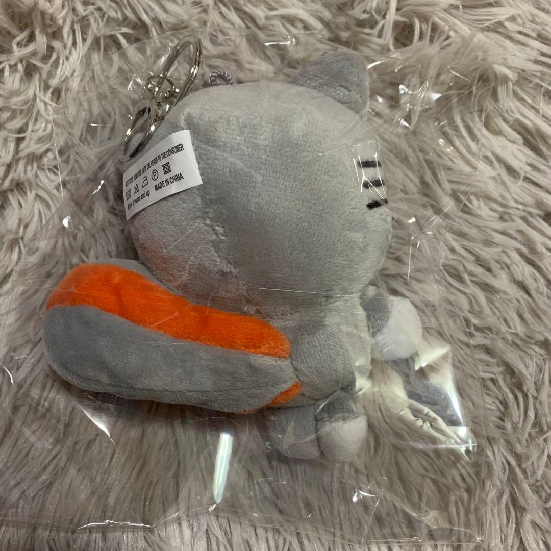 TXT テヒョン ぬいぐるみ プルバトゥ ダゴニャン キーリング - メルカリ