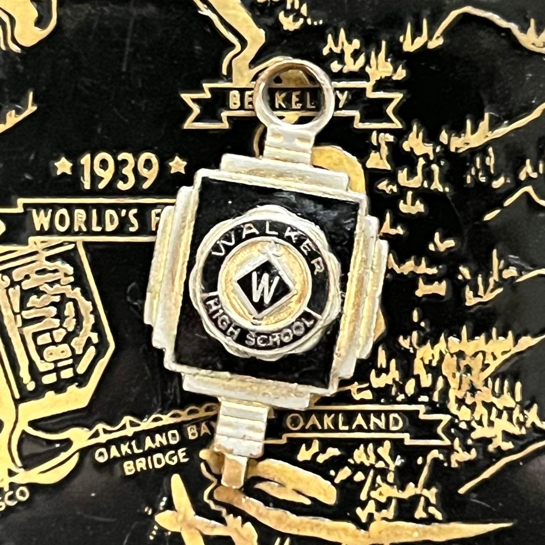 カレッジリング金ゴールド黒ネックレストップ社章ピンズ40sバッジ