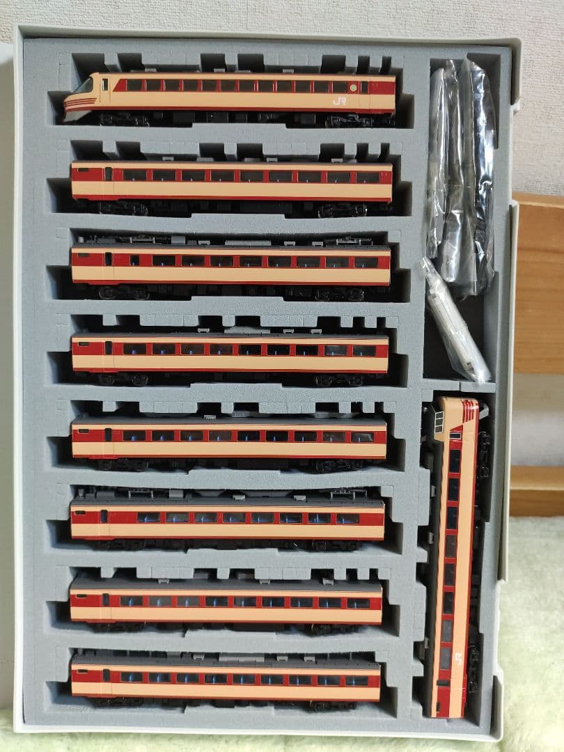 ぞ*え様 TOMIX 92333 92335 485系 雷鳥 9両セット TOMIX 485系 特急電車（ 雷鳥 ・クロ481 2000）基本セットA 品番