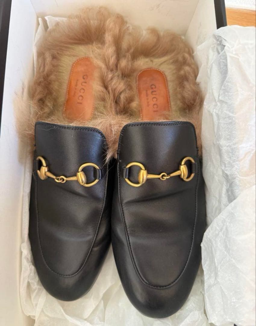 GUCCI／グッチ［プリンスタウン］レザースリッパ BTSテテ着用ファー