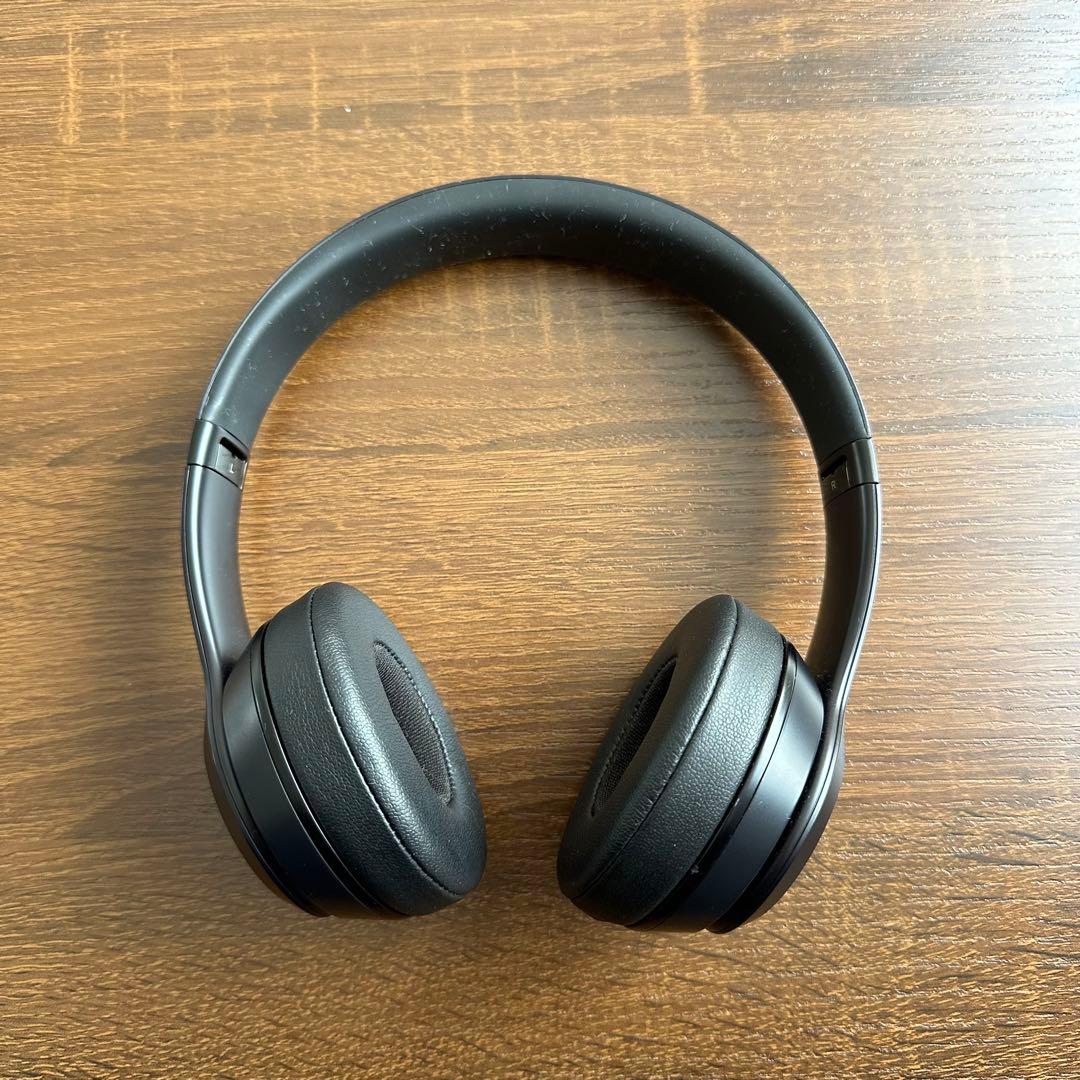Beats Solo3 Wireless ワイヤレスヘッドホン 黒 収納ケース付 Beats