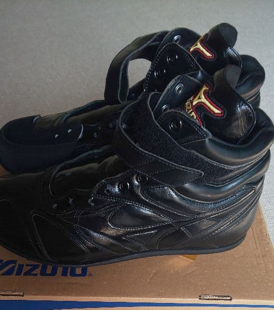 ミズノ 野球スパイク 26.0センチ ビクトリーステージ ハイカット