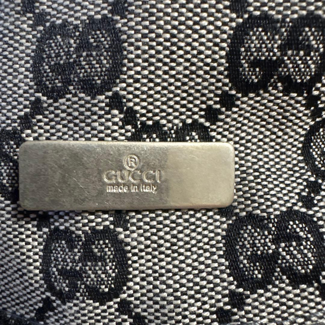 GUCCI GGパターン ベースボールキャップ - メルカリ