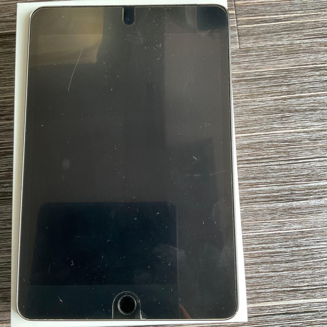 iPad mini 4 第4世代 Amazon.com : Apple iPad Mini 4, 64GB, Silver - WiFi (Renewed