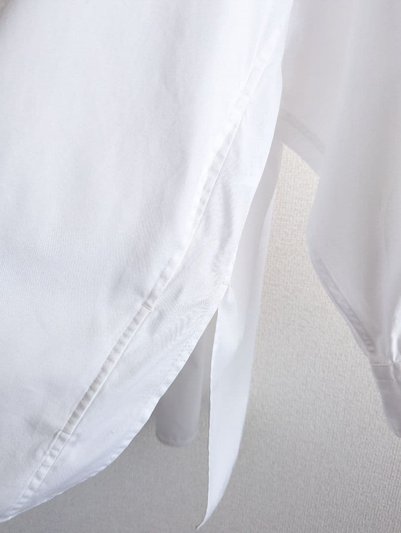 良品】TICCA スタンドカラー スキッパープルオーバー ブラウス白