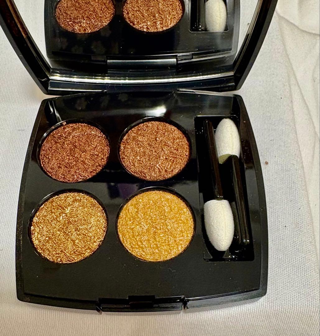 CHANEL アイシャドウパレット 01 TWEED CUIVRÉ シャネル/CHANEL】発売前から話題！ツイード アイシャドウ 全色