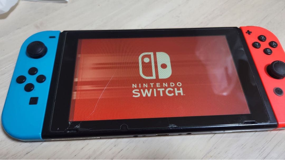 ジャンク】Switch本体/箱&付属品付/出力OK /液晶&Joy-Con不良 - メルカリ