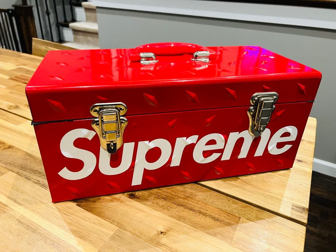 Supreme ダイヤモンドプレートツールボックス Supreme - Diamond Plate Tool Box - ParkSIDER