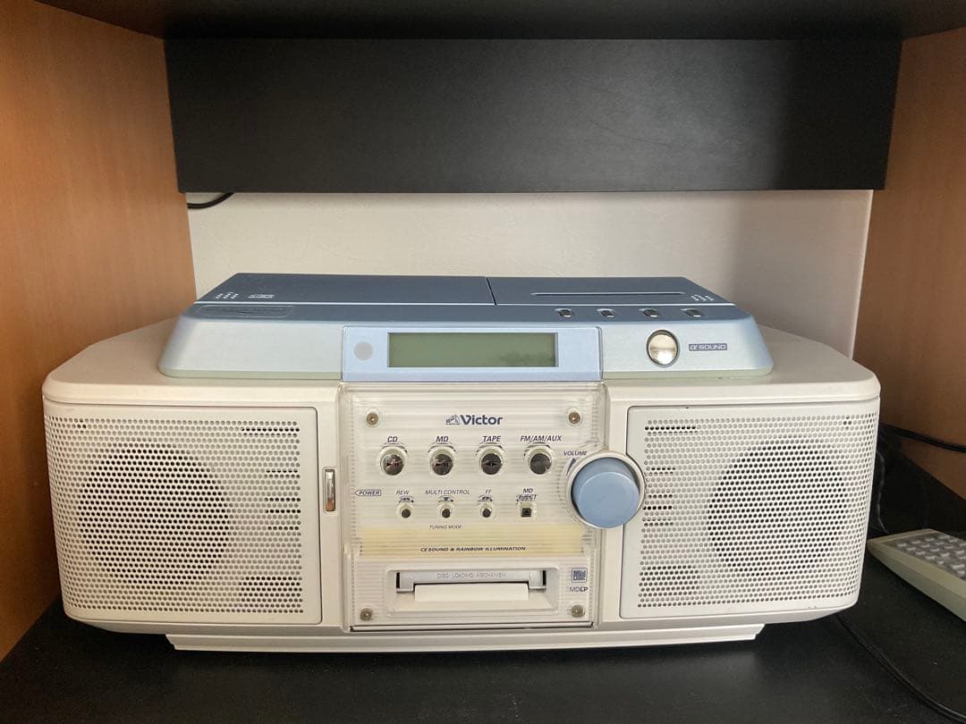 ビクター Victor ICD/MDLPラジカセ RC-Z1MD カラー　白　青 Victor RC-Z1MD [MiniDisc Wiki]