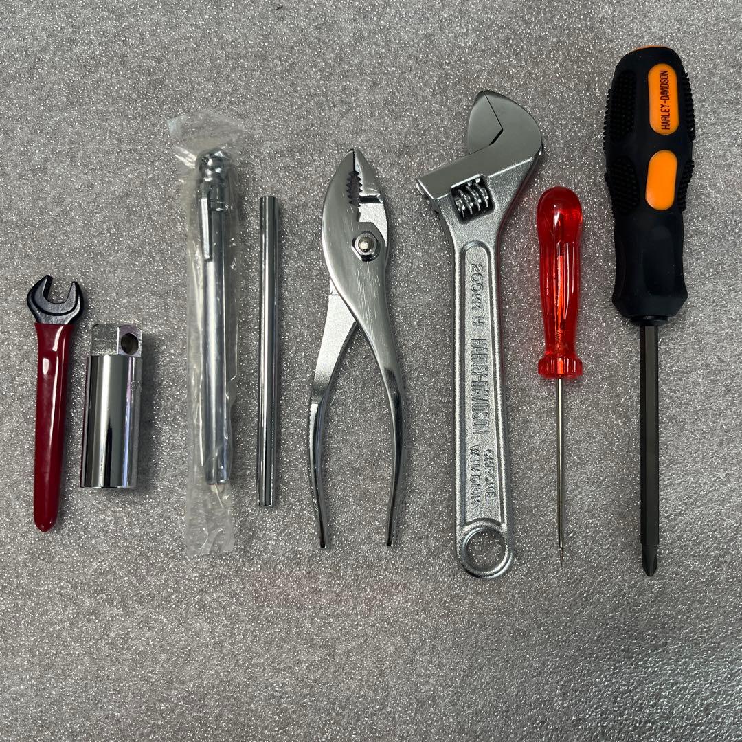 ハーレー 純正 車載工具 工具セット【美品】 - メルカリ