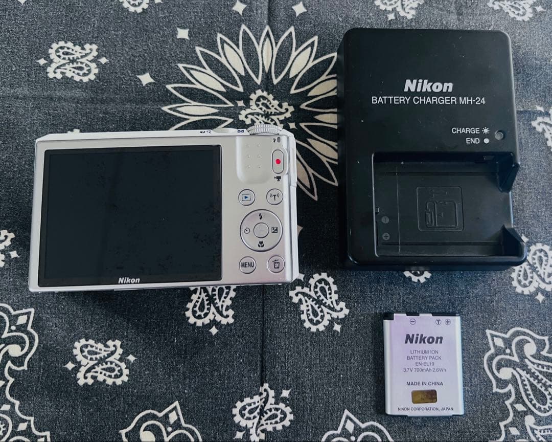 Nikon COOLPIX S7000 20倍光学ズーム