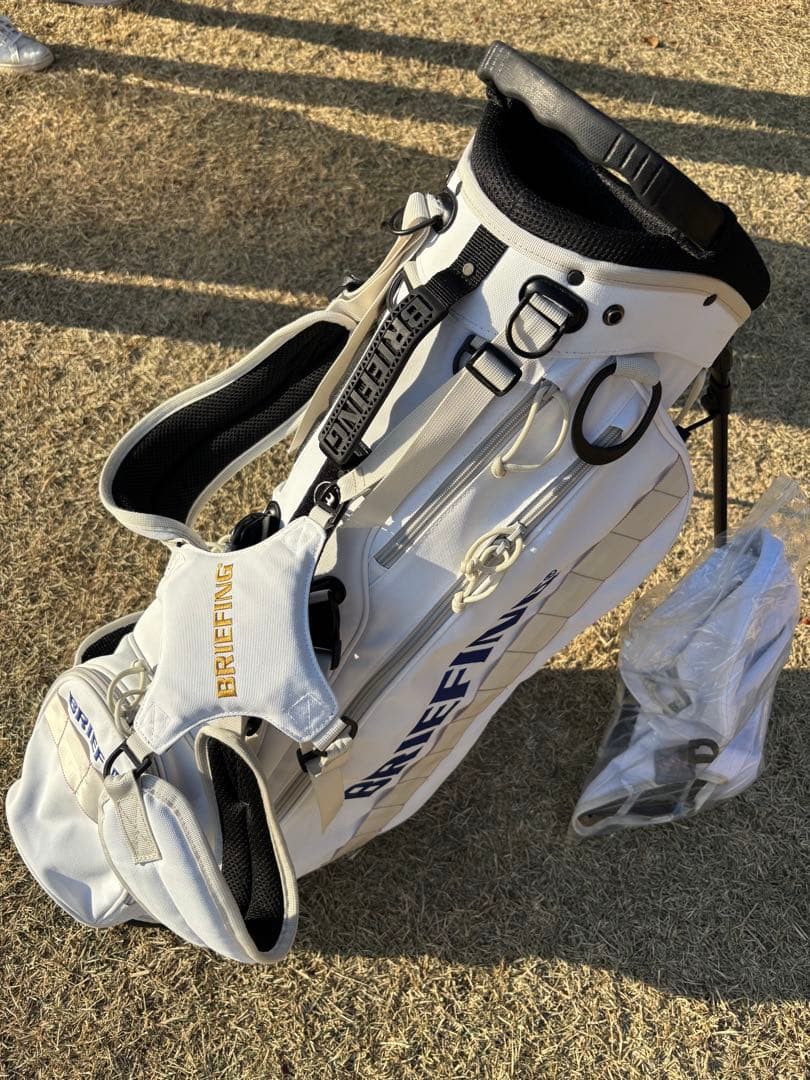 希少品】ブリーフィング キャディバッグCRー4 札幌ステラプレイス店