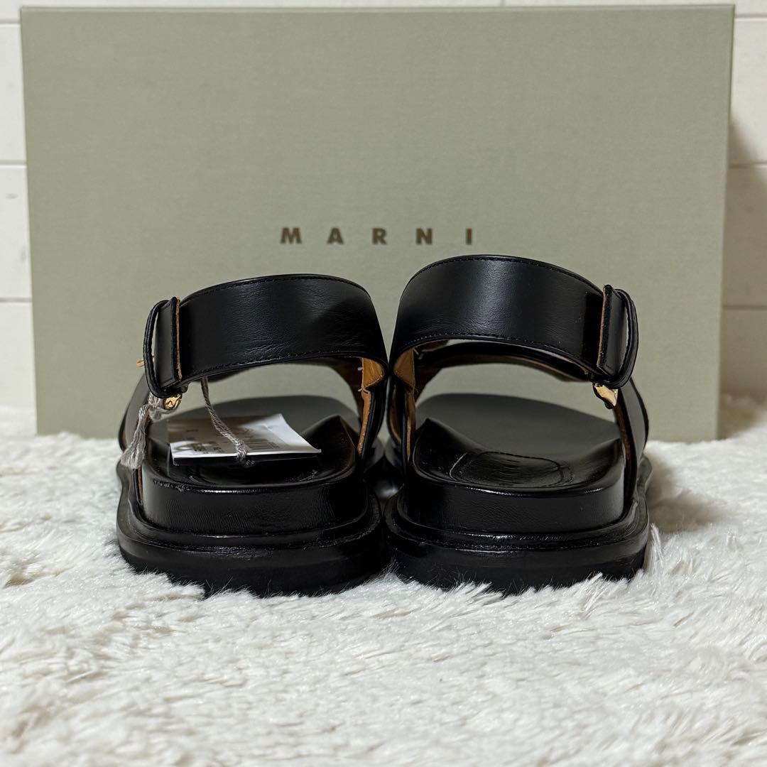 ⭐️未使用級⭐️ MARNI クロスフラット ナッパーレザー フスベット