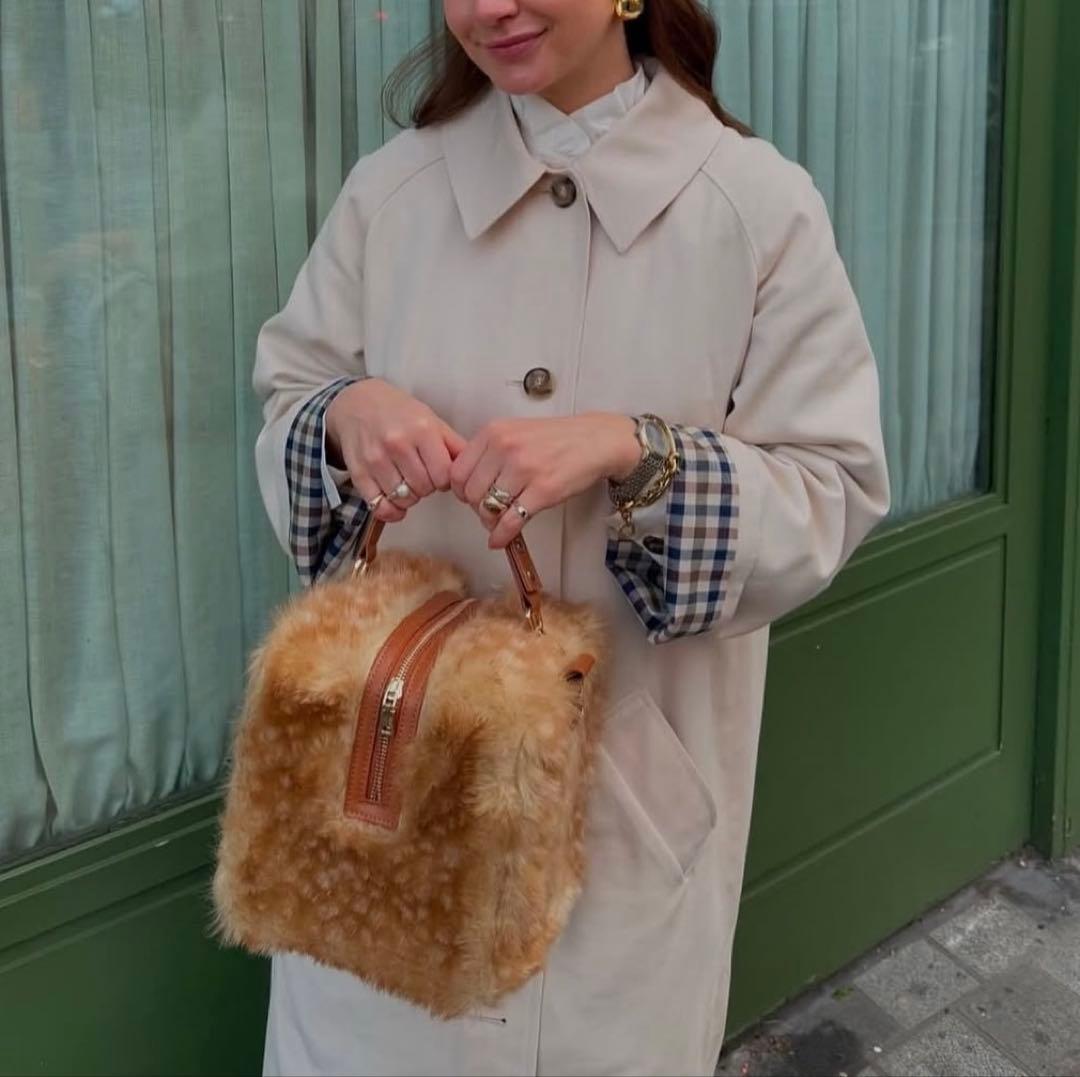 未使用 Bibiy. B. FUR BOX BAG ショルダー バッグ バンビ柄 - メルカリ