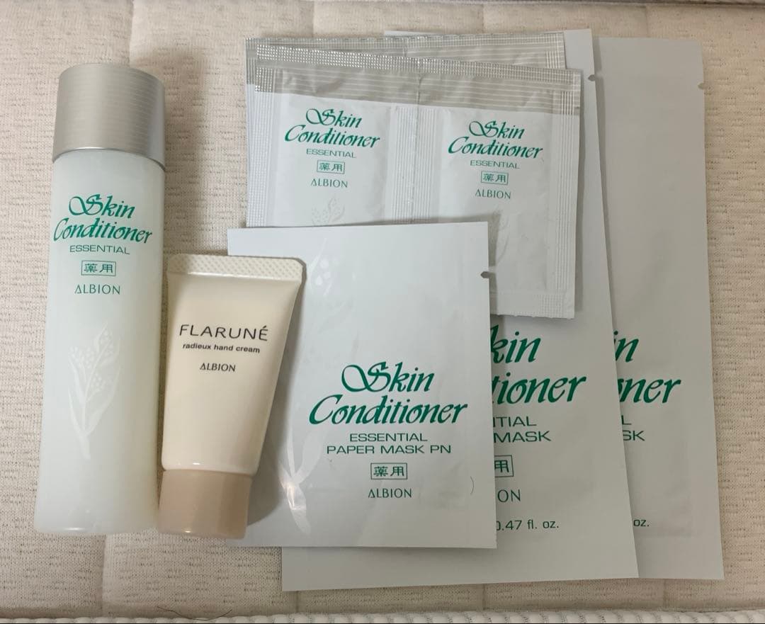 新品未使用 アルビオン 薬用スキンコンディショナー 化粧水 ペーパー