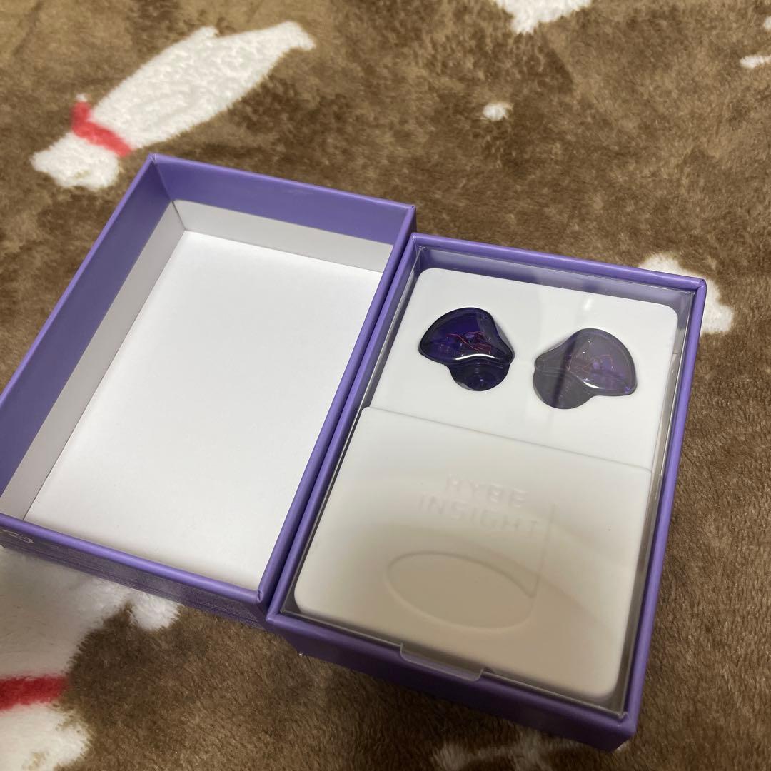 V*ん様 BTS イヤモニ風イヤホン - メルカリ