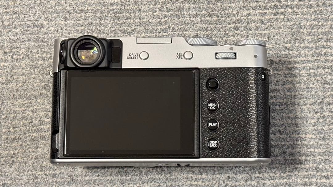 美品】Fujifilm X100V （シャッター数：700） - メルカリ