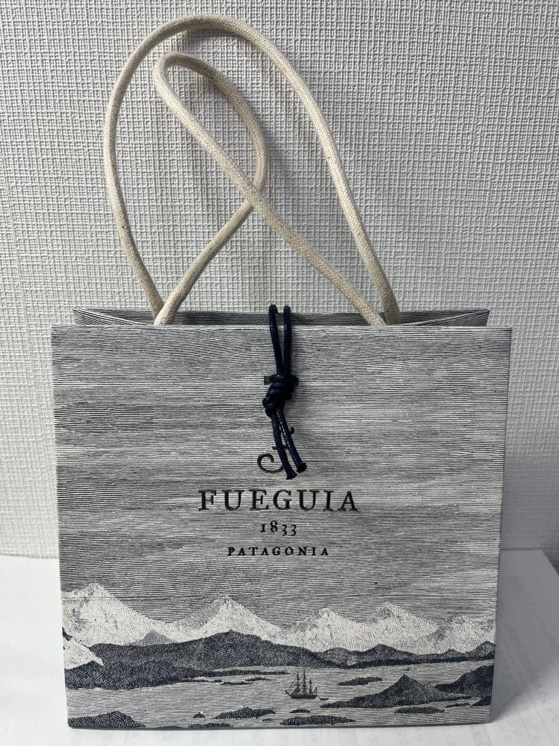 FUEGUIA Agua Magnoliana - メルカリ