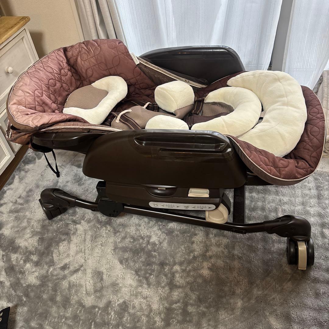 Combiコンビ ネムリラ オートスウィング - メルカリ