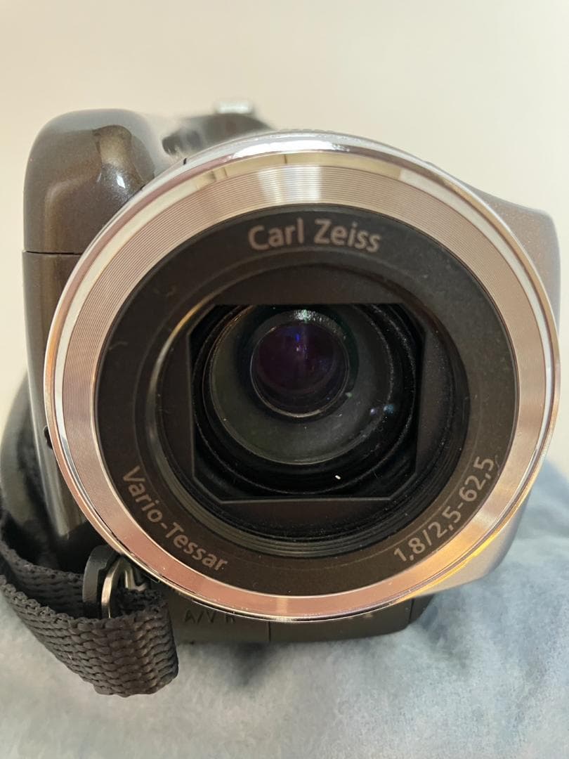 美品) ソニー ハンディカム DCR-SR87 デジタル ビデオ カメラ