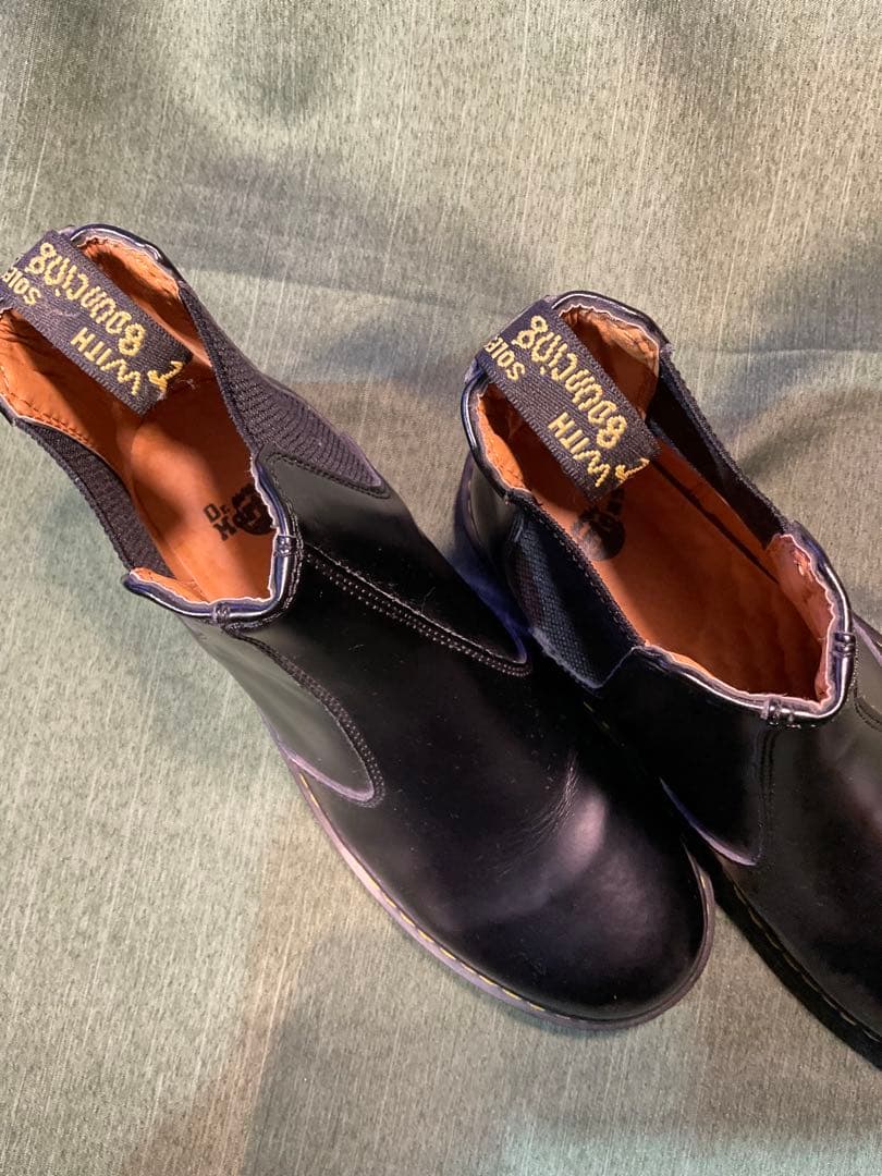 定番Dr.Martens サイドゴアチェルシーブーツ新品同様EU42 UK8 - メルカリ