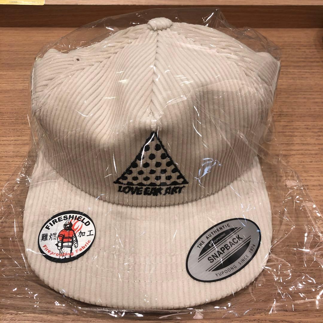 love ear art コーデュロイキャップ