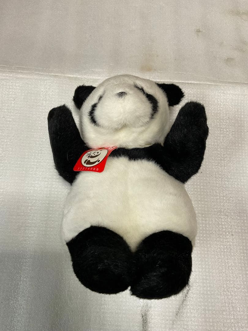 パンダのぬいぐるみ「ニイハオパンダ」中国製【新品未使用品ですがお尻の左側汚れ有】 Cozy Noxxiez ノクシーズ 手を入れられる大きい動物ぬいぐるみ