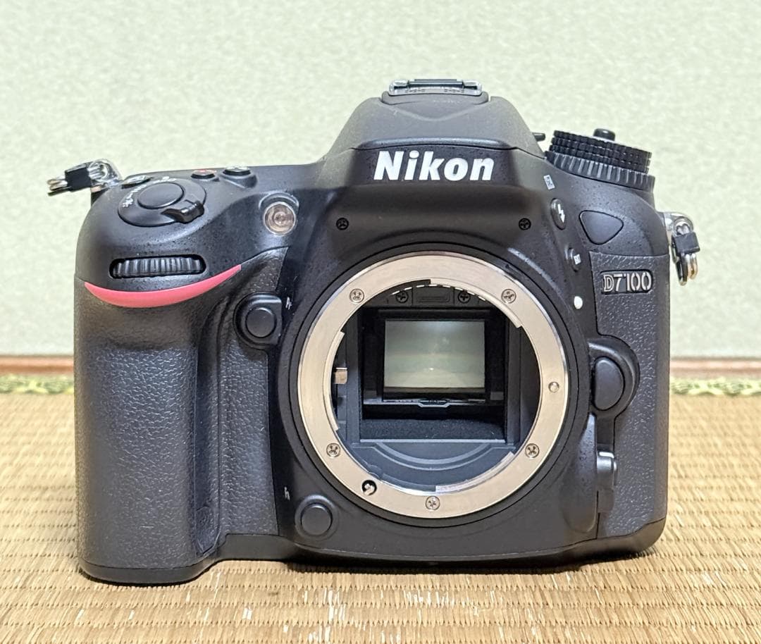 極上品 撮影 4,442回 ニコン D7100 ボディ 付属品完 元箱有 - メルカリ