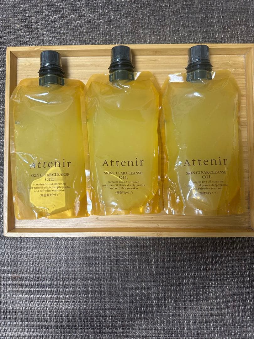スキンクリアクレンズ オイル 無香料タイプ 350mL✖️3 アテニア / スキンクリア クレンズ オイル 無香タイプの公式商品情報