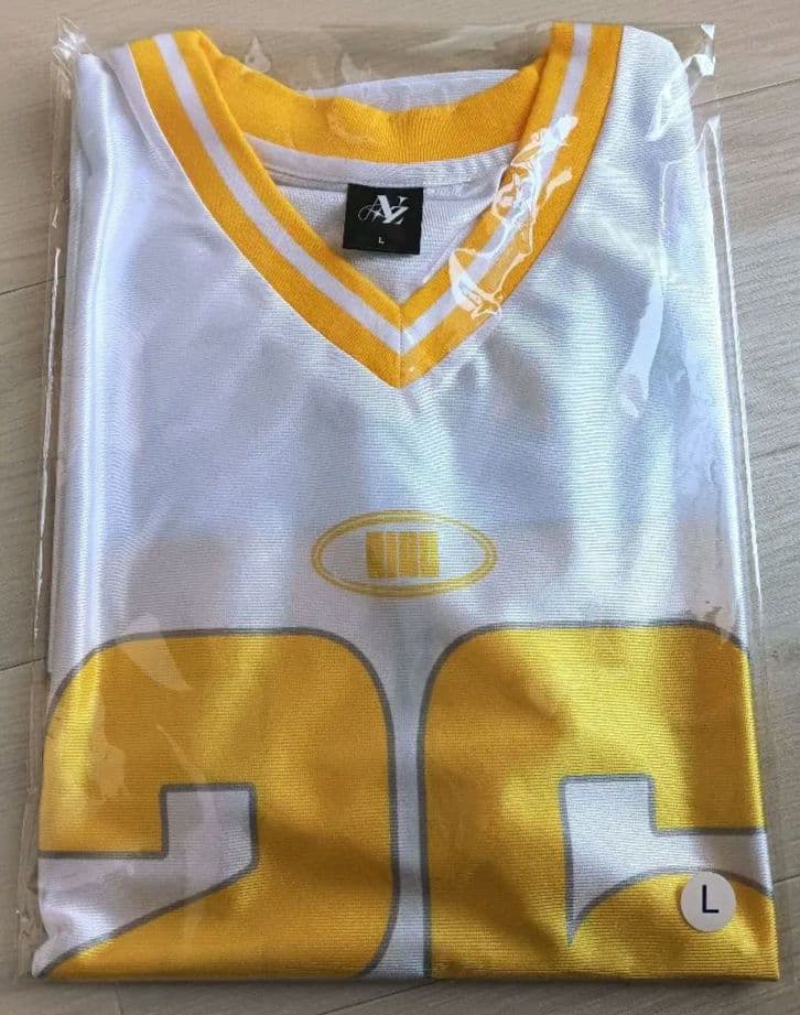 新品未開封】NiziU AWAKE リク RIKU ユニフォーム Lサイズ - メルカリ