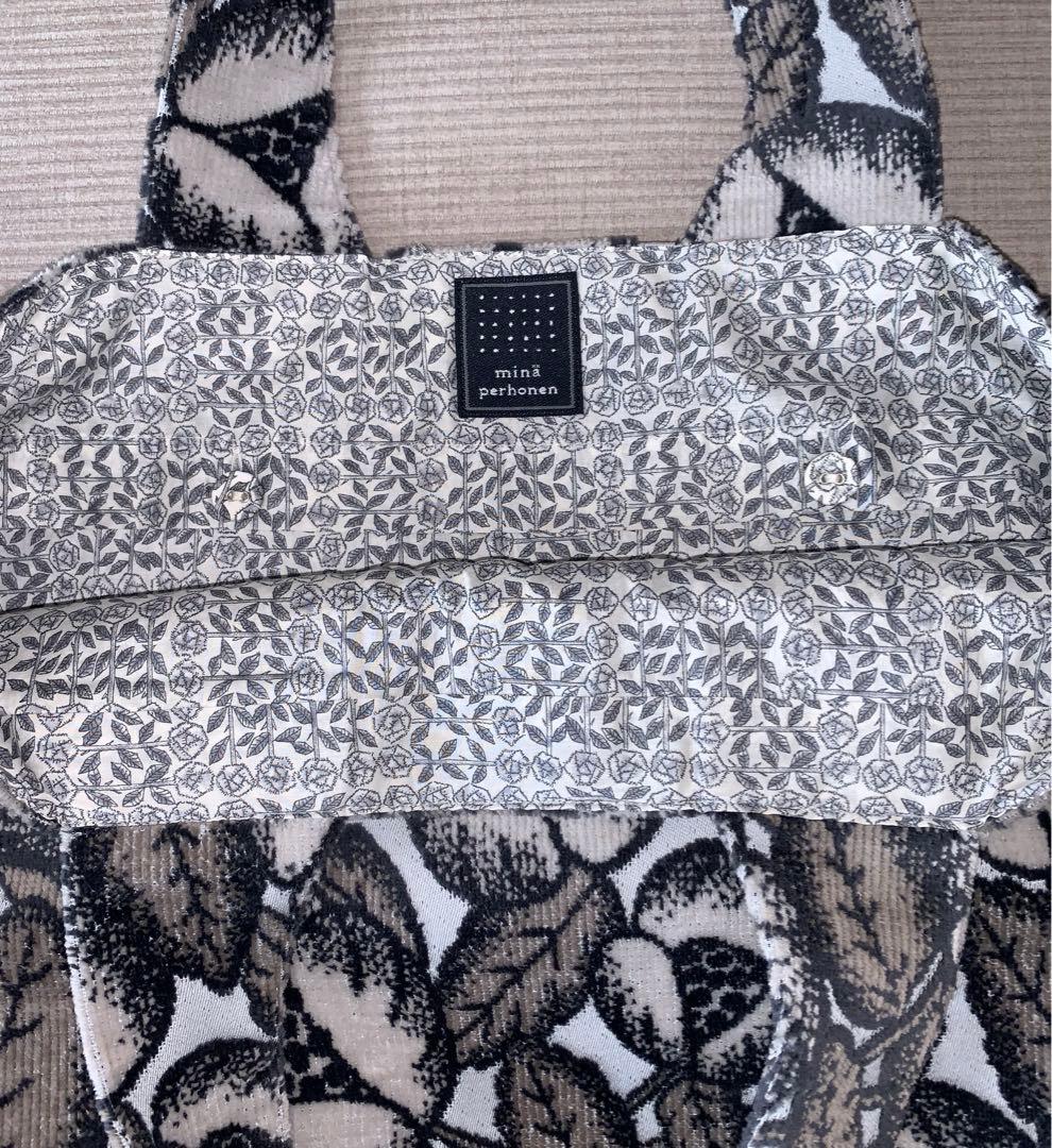 新品タグ付 ミナペルホネン jardin ジャルダン パニーニ バッグ グレー