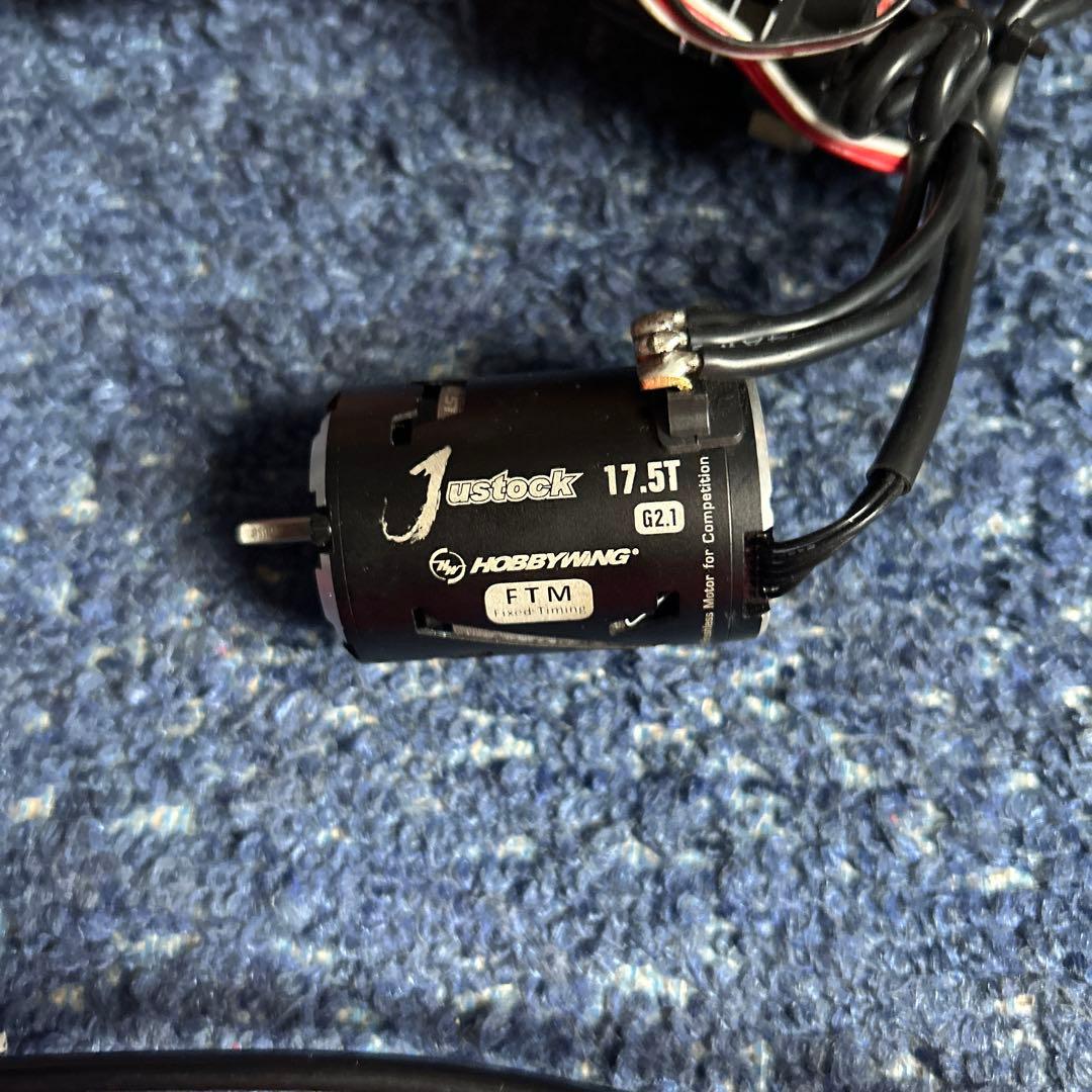 Hobbywing Justock 17.5T モーターとXR10 ESC