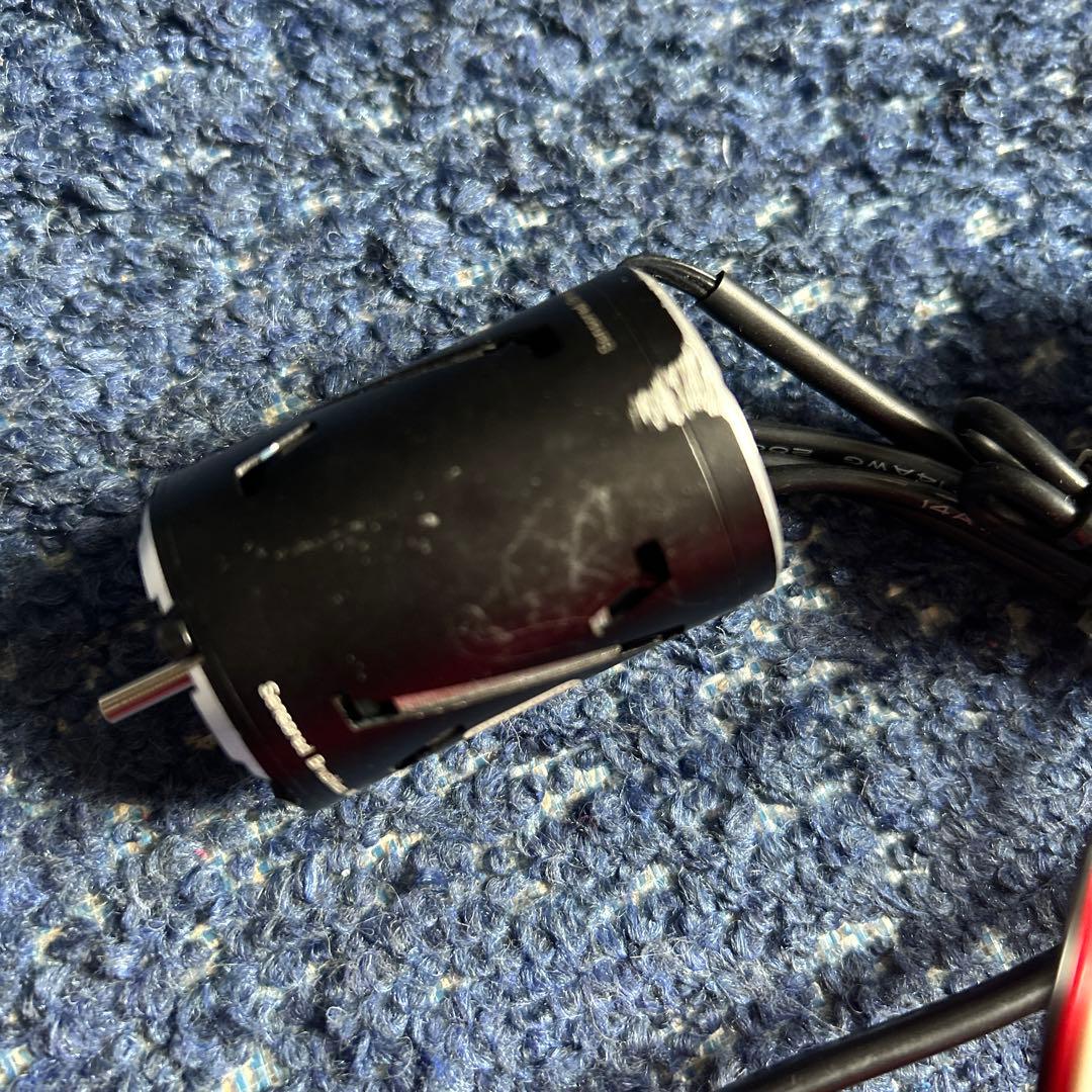 Hobbywing Justock 17.5T モーターとXR10 ESC