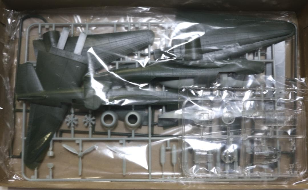 グンゼレベル製 日本陸軍 三菱97式重爆撃機Ⅱ型プラキット 1／72