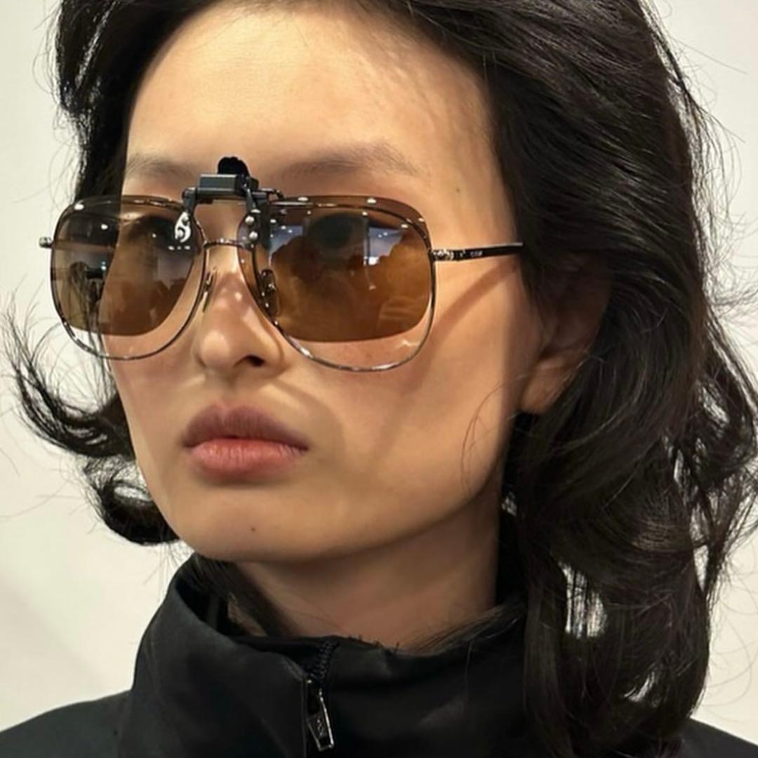 Hodakova chimi サングラス hodakova-2_4.png