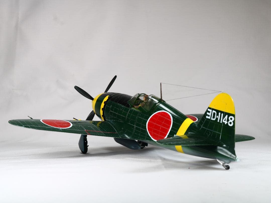 ハセガワ 1/32スケール 雷電 二一型 完成品