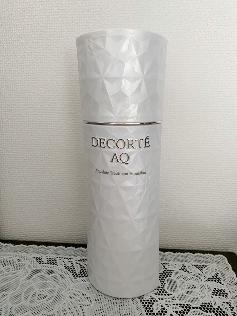 コスメデコルテAQ アブソリュート エマルジョン マイクロラディアンス Ⅱ 乳液 AQ アブソリュート エマルジョン マイクロラディアンス II / コスメ