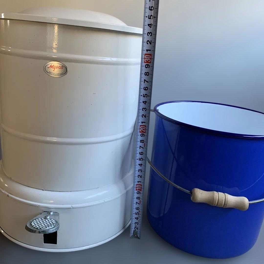 未使用】【レトロ】マツヨシ 足踏汚物投入器 ペダル式 ゴミ箱 汚物缶