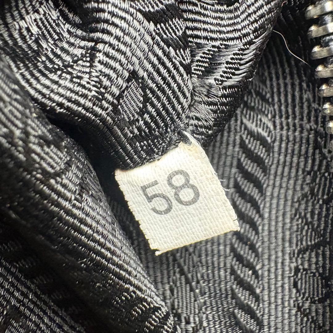 071 美品 PRADA ショルダーバッグ 斜めがけ 黒 ux4 - メルカリ