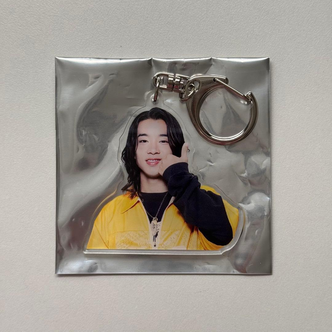 BUDDiiS SHOOT 森愁斗 スポーツマンヒップ アクリルキーホルダー