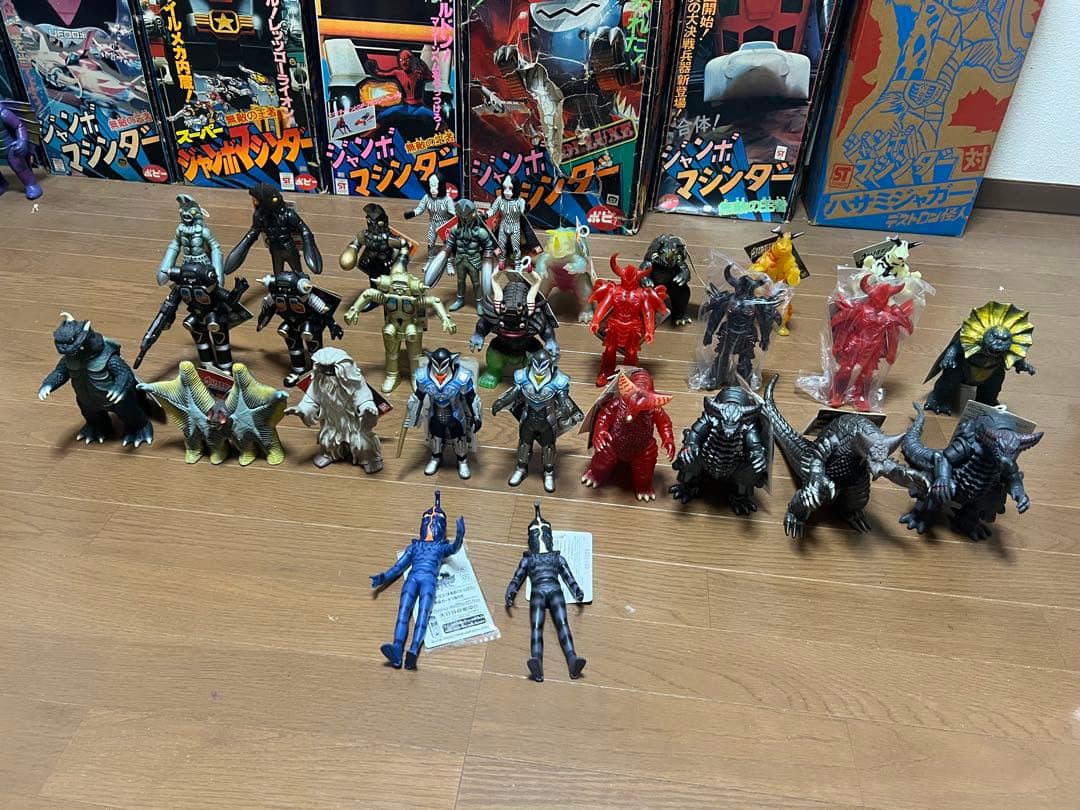 ウルトラマンシリーズ 怪獣　29体　未使用　バンダイ　一部レアだらけ 超動αウルトラ怪獣3(4個入) | ウルトラマンシリーズ フィギュア