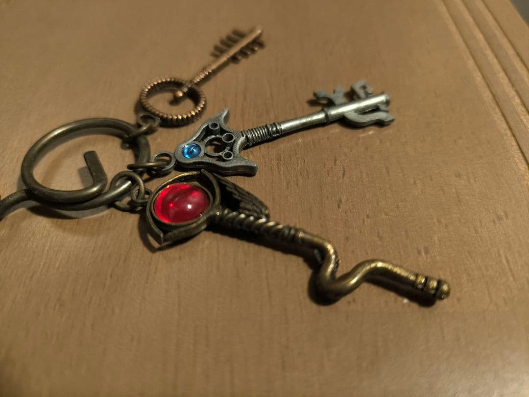 ドラゴンクエスト 最後・魔法・盗賊の鍵セット（宝石青版） - メルカリ