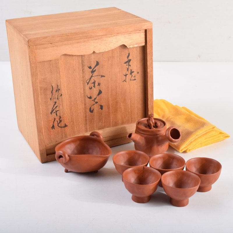 常滑焼 間野弥平作 朱泥 手捻り 小さな茶器揃 共布共箱 V 8964 - メルカリ