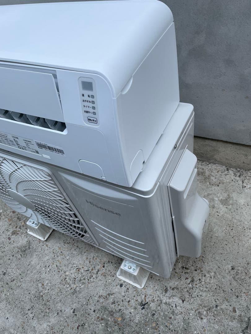 半年使用の美品 ハイセンス 14畳用エアコン HA-S40G2E4