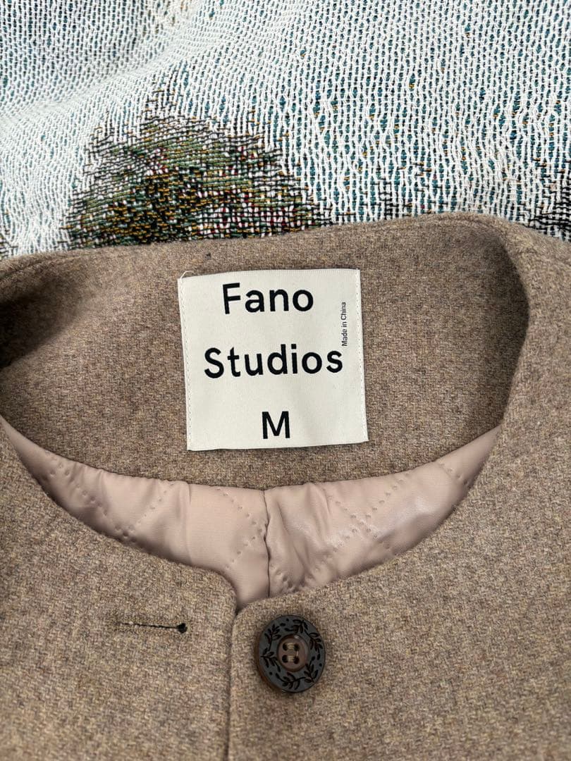 fano studios フリルカラーウールジャケット - メルカリ
